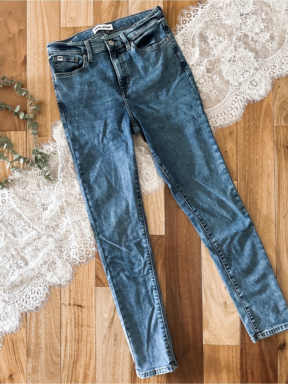 DKNY Women’s Skinny Jeans in Medium Blue Wash